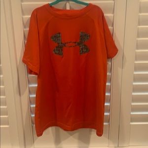 Under Armour sport shirt